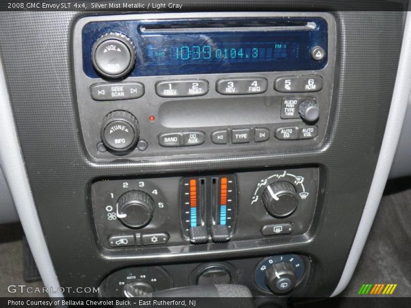 Silver Mist Metallic / Light Gray 2008 GMC Envoy SLT 4x4