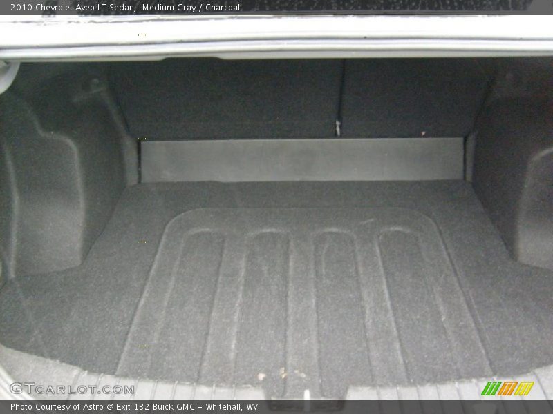 Medium Gray / Charcoal 2010 Chevrolet Aveo LT Sedan
