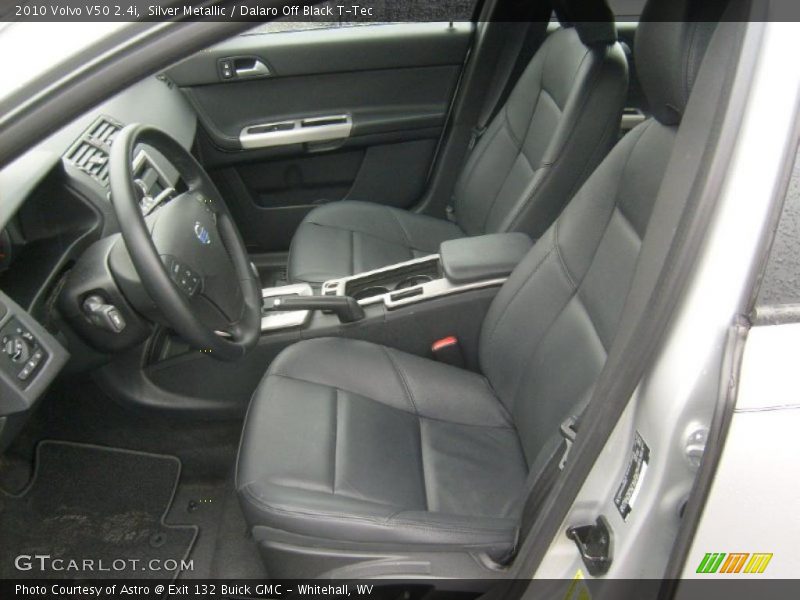 Silver Metallic / Dalaro Off Black T-Tec 2010 Volvo V50 2.4i