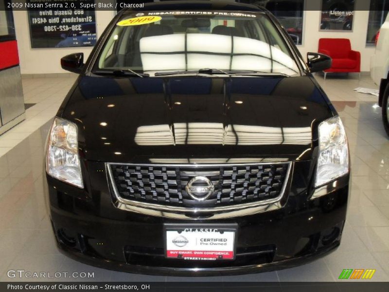 Super Black / Charcoal 2009 Nissan Sentra 2.0