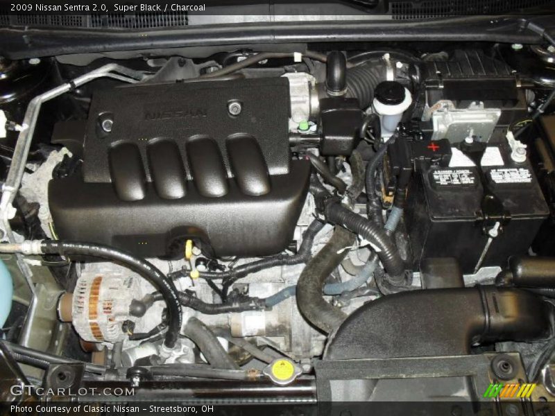 Super Black / Charcoal 2009 Nissan Sentra 2.0