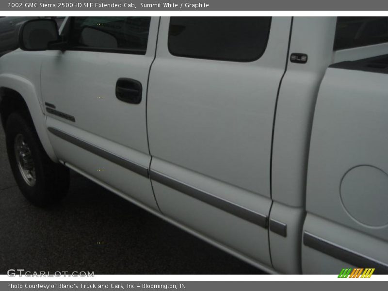 Summit White / Graphite 2002 GMC Sierra 2500HD SLE Extended Cab