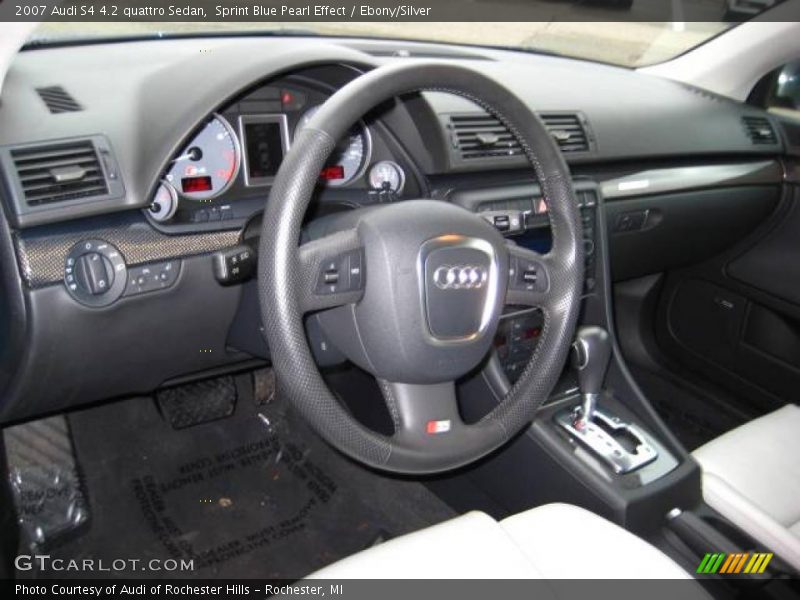  2007 S4 4.2 quattro Sedan Steering Wheel