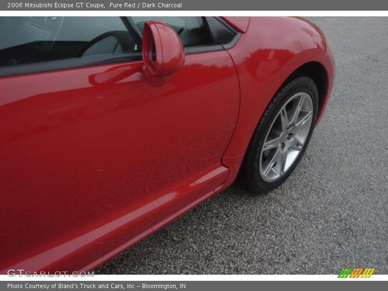 Pure Red / Dark Charcoal 2006 Mitsubishi Eclipse GT Coupe