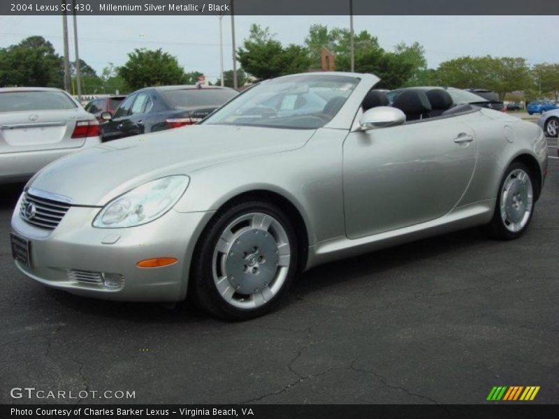 Front 3/4 View of 2004 SC 430