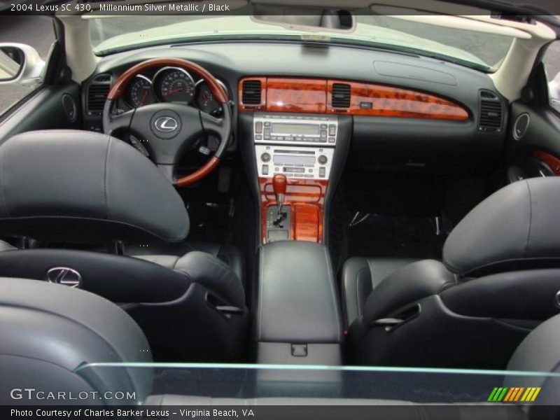 Dashboard of 2004 SC 430