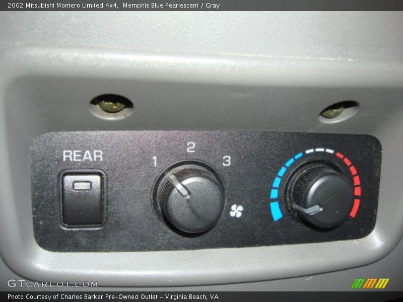 Memphis Blue Pearlescent / Gray 2002 Mitsubishi Montero Limited 4x4