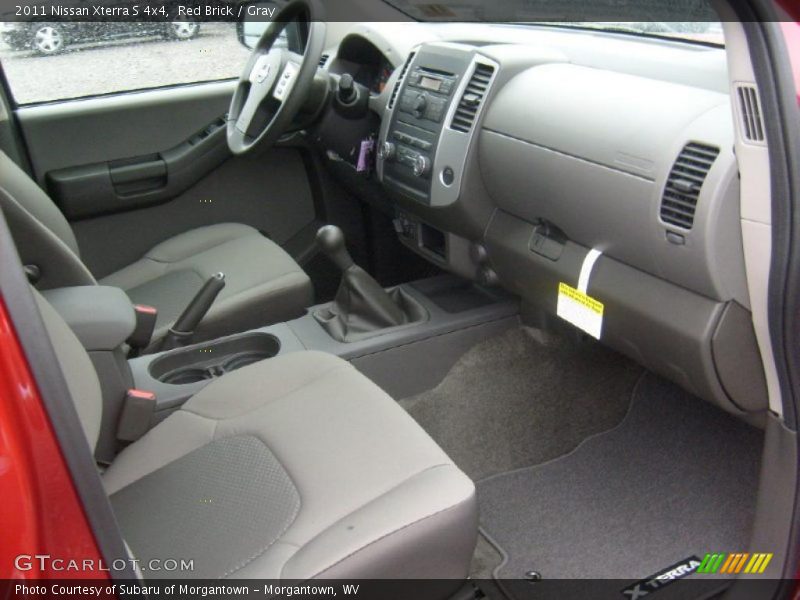  2011 Xterra S 4x4 Gray Interior