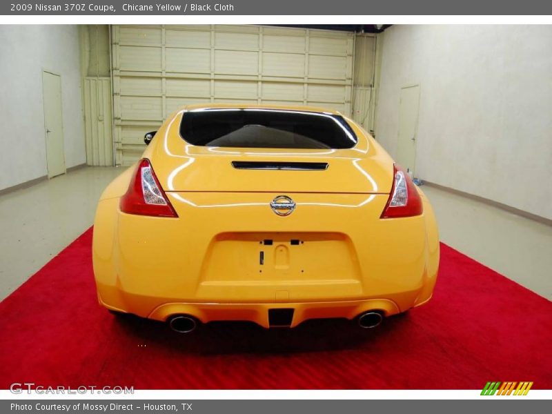 Chicane Yellow / Black Cloth 2009 Nissan 370Z Coupe