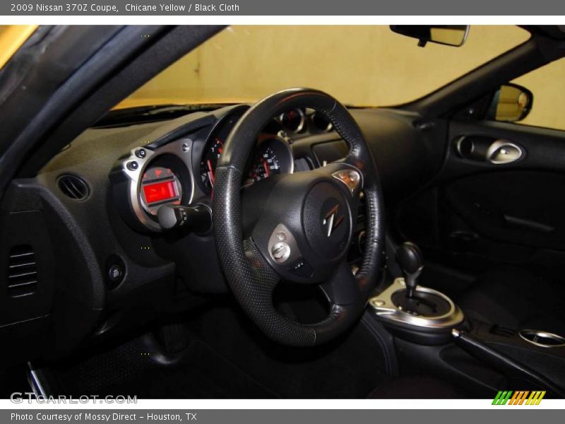 Chicane Yellow / Black Cloth 2009 Nissan 370Z Coupe