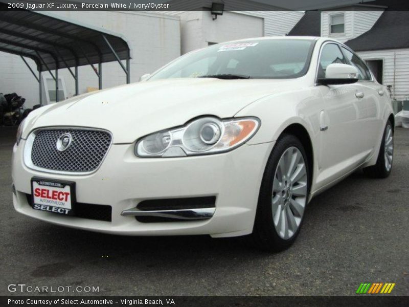 Porcelain White / Ivory/Oyster 2009 Jaguar XF Luxury