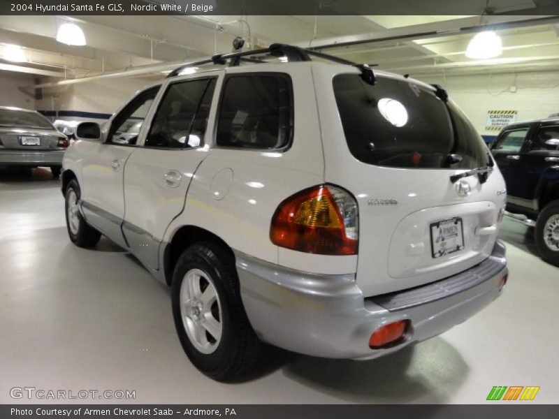 Nordic White / Beige 2004 Hyundai Santa Fe GLS
