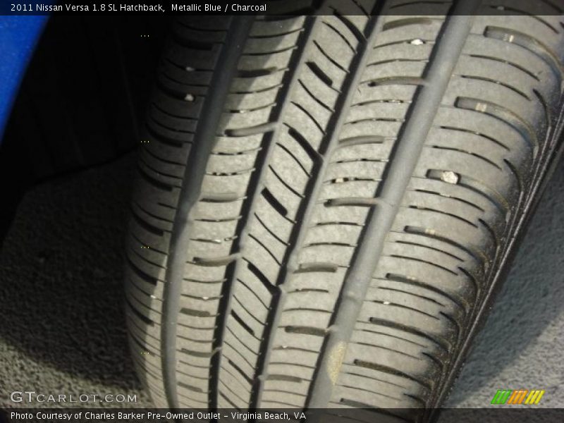 Metallic Blue / Charcoal 2011 Nissan Versa 1.8 SL Hatchback