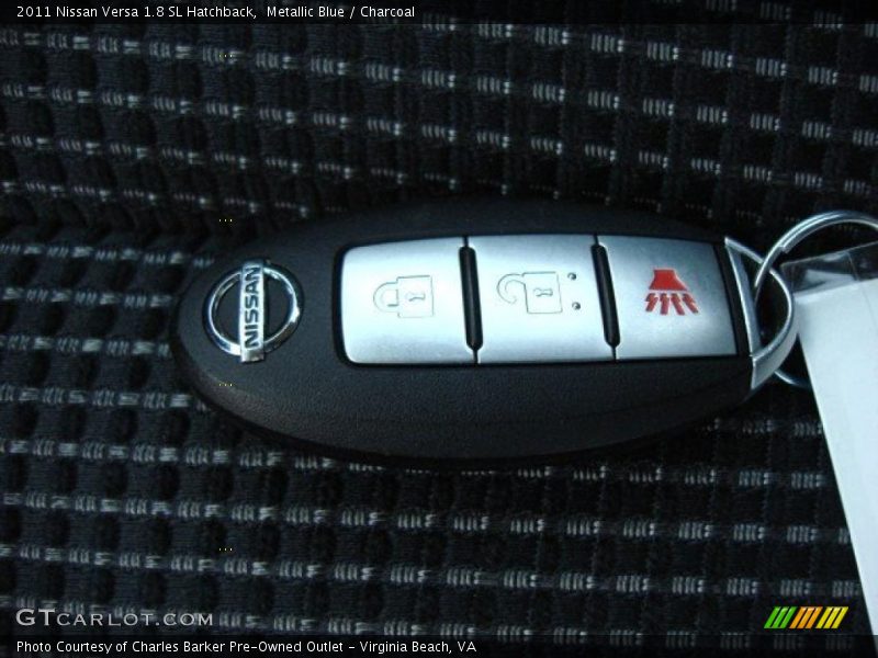 Metallic Blue / Charcoal 2011 Nissan Versa 1.8 SL Hatchback