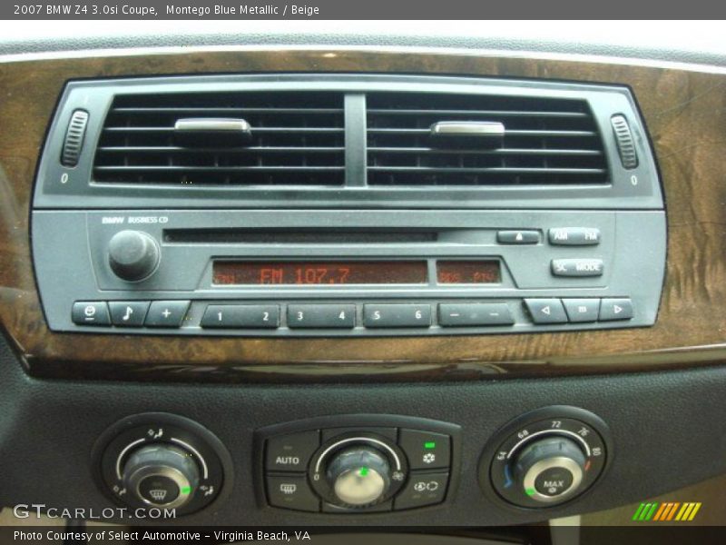 Controls of 2007 Z4 3.0si Coupe