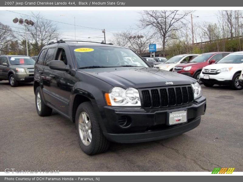 Black / Medium Slate Gray 2007 Jeep Grand Cherokee Laredo 4x4