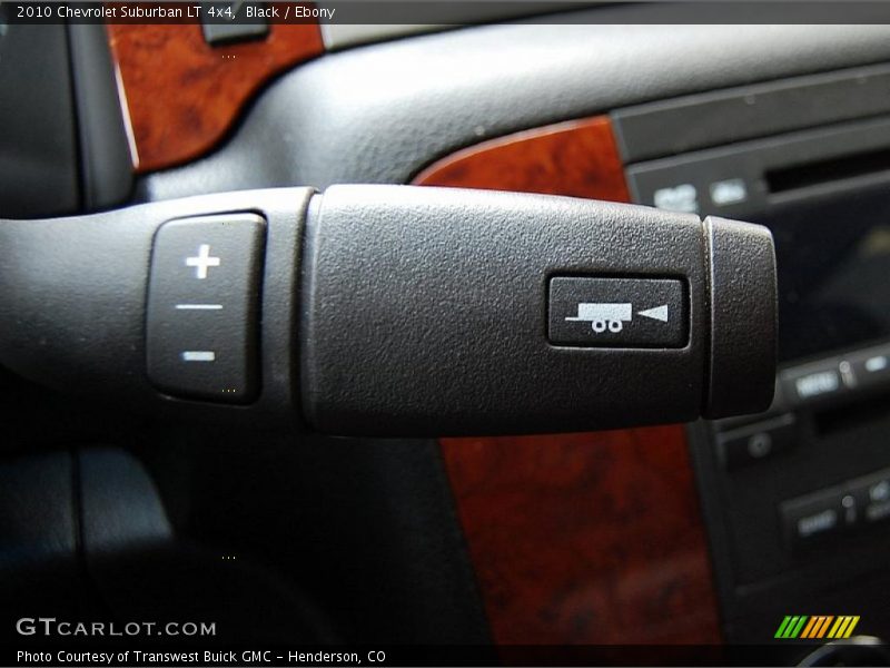 Black / Ebony 2010 Chevrolet Suburban LT 4x4