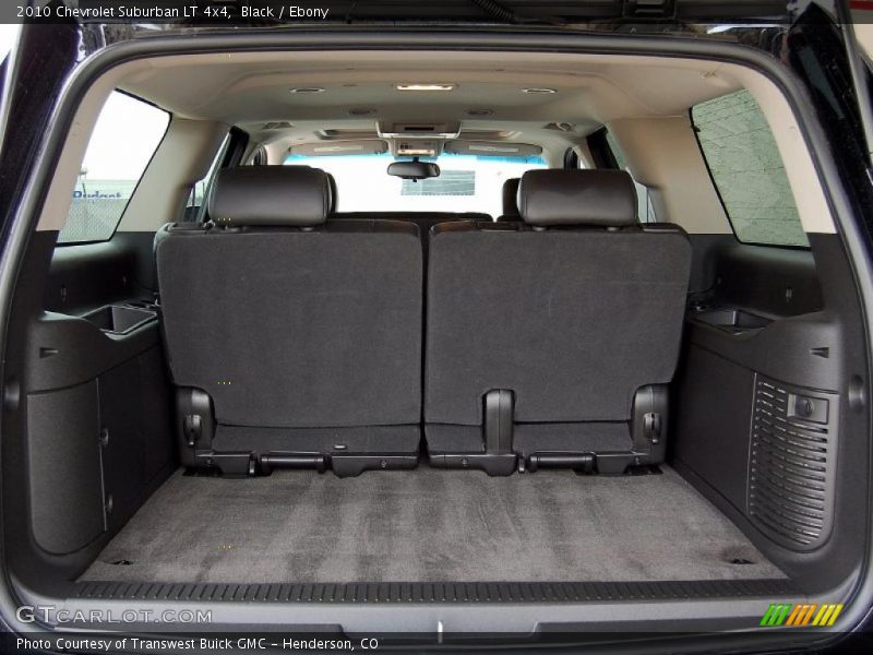 Black / Ebony 2010 Chevrolet Suburban LT 4x4