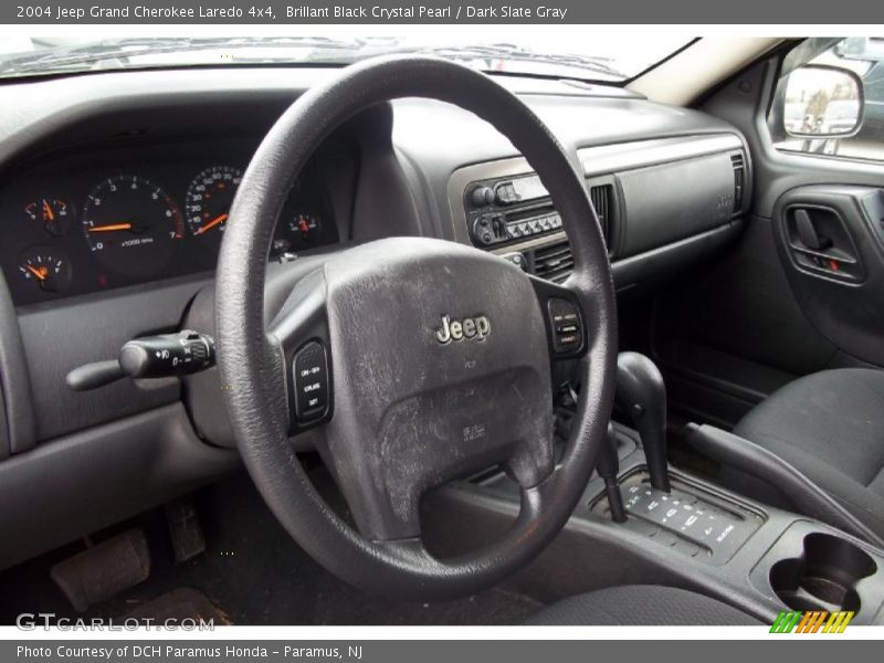 Brillant Black Crystal Pearl / Dark Slate Gray 2004 Jeep Grand Cherokee Laredo 4x4