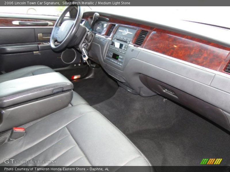 Silver Birch Metallic / Medium Light Stone 2006 Lincoln Town Car Signature
