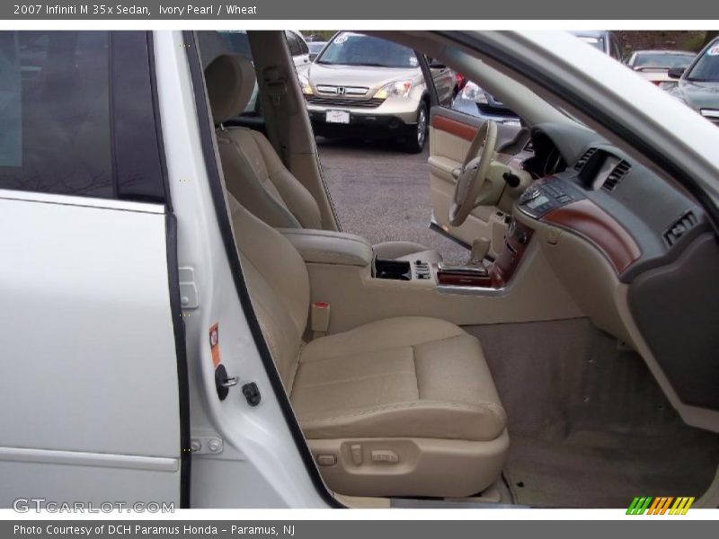 Ivory Pearl / Wheat 2007 Infiniti M 35x Sedan