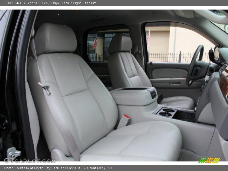 Onyx Black / Light Titanium 2007 GMC Yukon SLT 4x4
