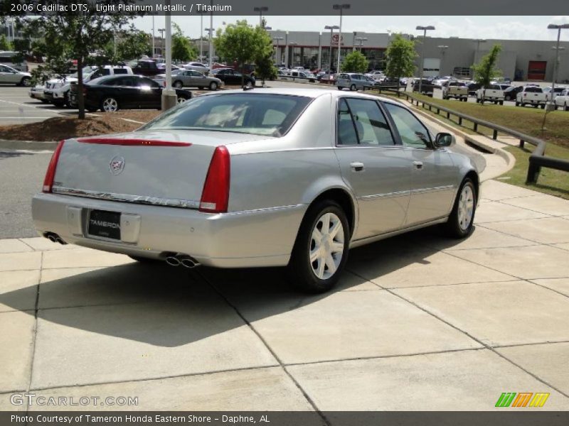 Light Platinum Metallic / Titanium 2006 Cadillac DTS