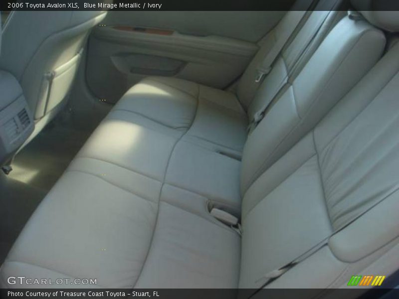 Blue Mirage Metallic / Ivory 2006 Toyota Avalon XLS