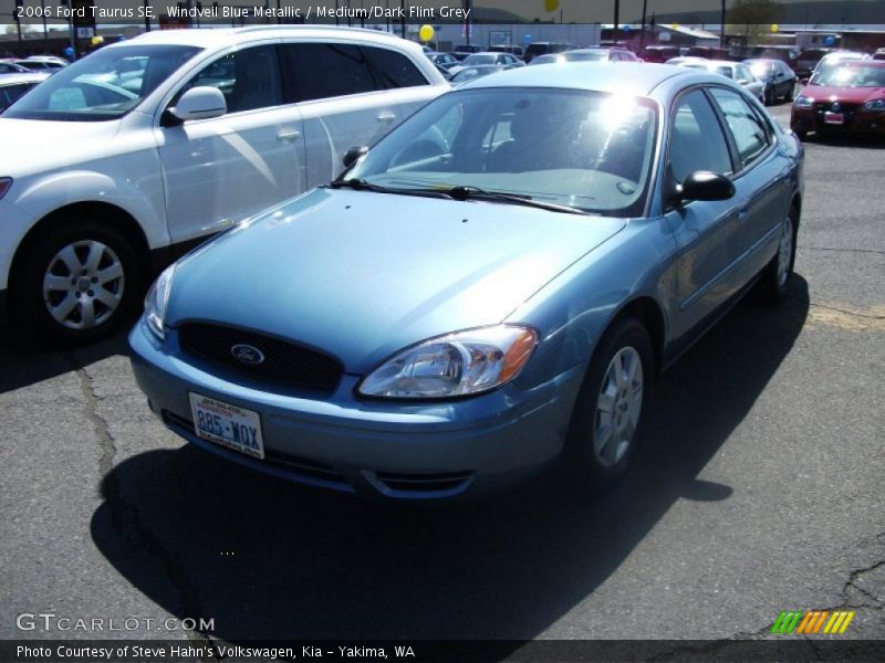 Windveil Blue Metallic / Medium/Dark Flint Grey 2006 Ford Taurus SE