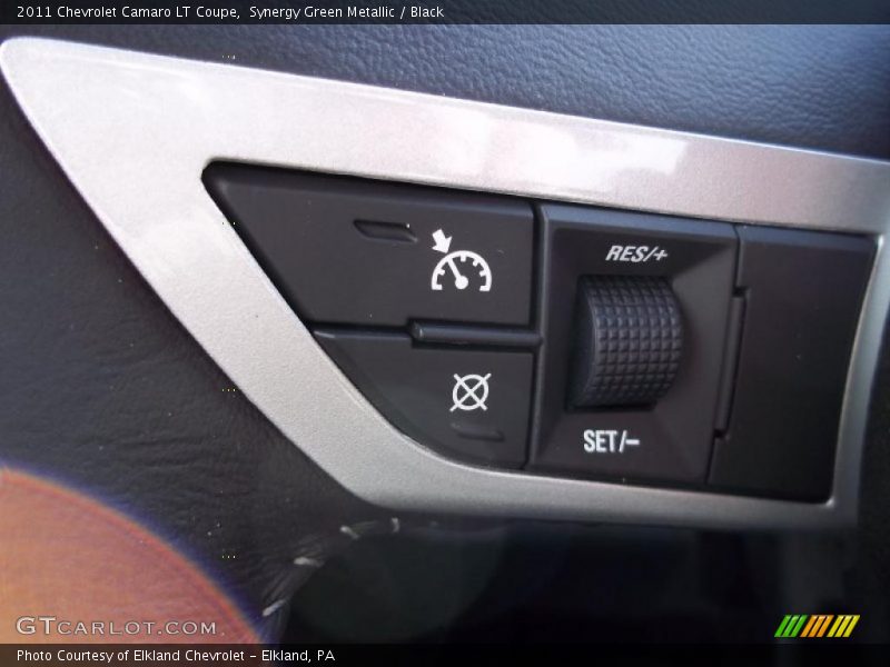 Controls of 2011 Camaro LT Coupe