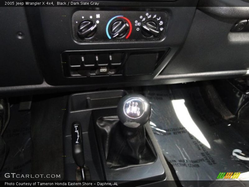 Black / Dark Slate Gray 2005 Jeep Wrangler X 4x4