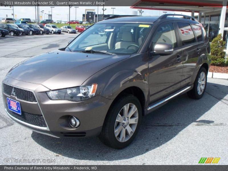 Quartz Brown Metallic / Beige 2011 Mitsubishi Outlander SE