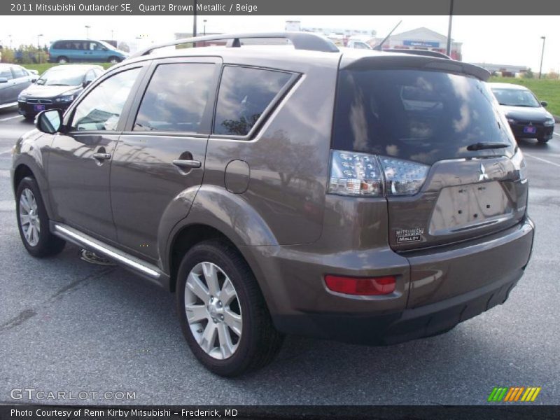 Quartz Brown Metallic / Beige 2011 Mitsubishi Outlander SE