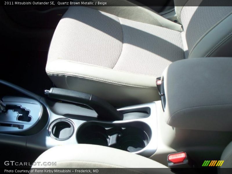 Quartz Brown Metallic / Beige 2011 Mitsubishi Outlander SE
