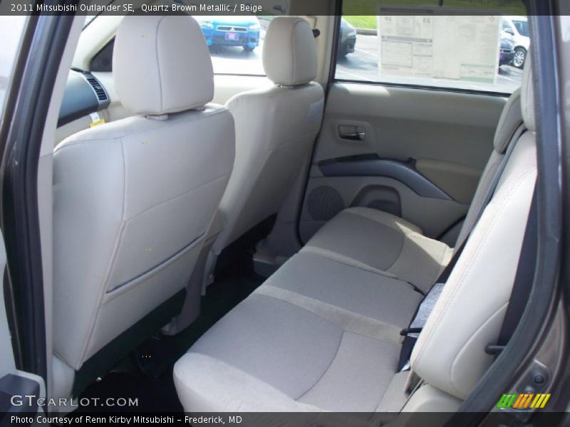 Quartz Brown Metallic / Beige 2011 Mitsubishi Outlander SE