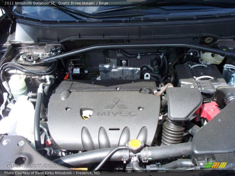 Quartz Brown Metallic / Beige 2011 Mitsubishi Outlander SE