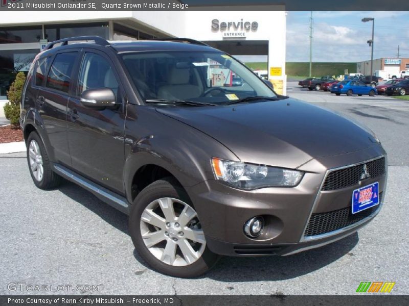 Quartz Brown Metallic / Beige 2011 Mitsubishi Outlander SE