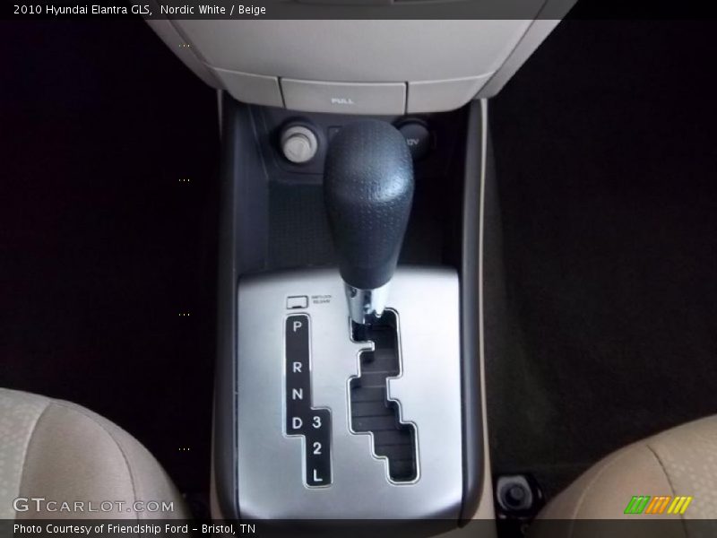 Nordic White / Beige 2010 Hyundai Elantra GLS