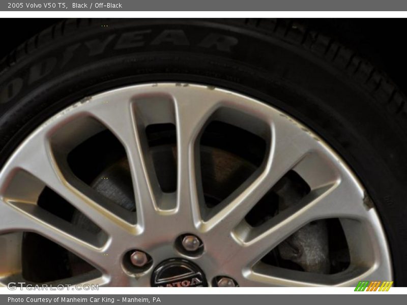 Black / Off-Black 2005 Volvo V50 T5