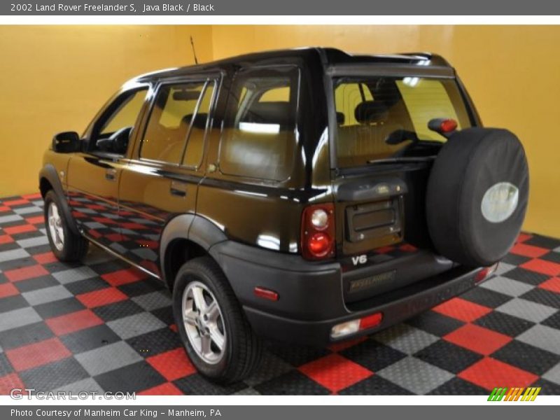 Java Black / Black 2002 Land Rover Freelander S
