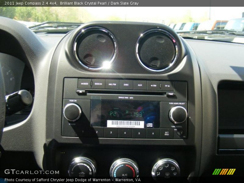 Brilliant Black Crystal Pearl / Dark Slate Gray 2011 Jeep Compass 2.4 4x4