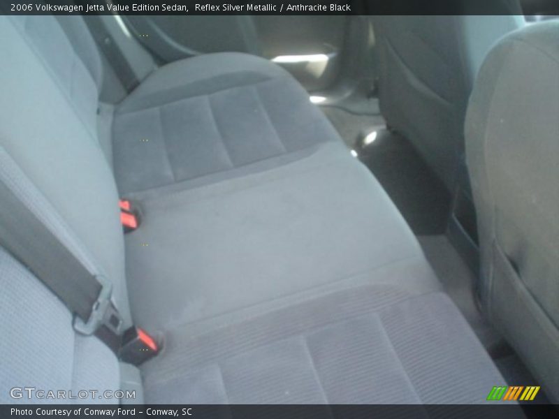 Reflex Silver Metallic / Anthracite Black 2006 Volkswagen Jetta Value Edition Sedan