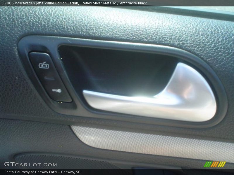 Reflex Silver Metallic / Anthracite Black 2006 Volkswagen Jetta Value Edition Sedan