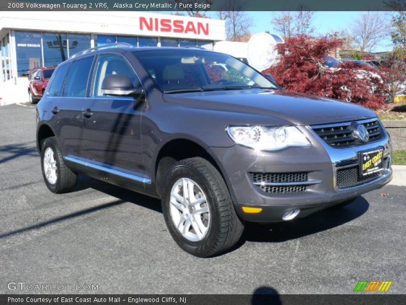 Alaska Grey Metallic / Pure Beige 2008 Volkswagen Touareg 2 VR6