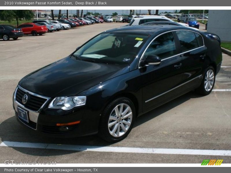 Deep Black / Black 2010 Volkswagen Passat Komfort Sedan