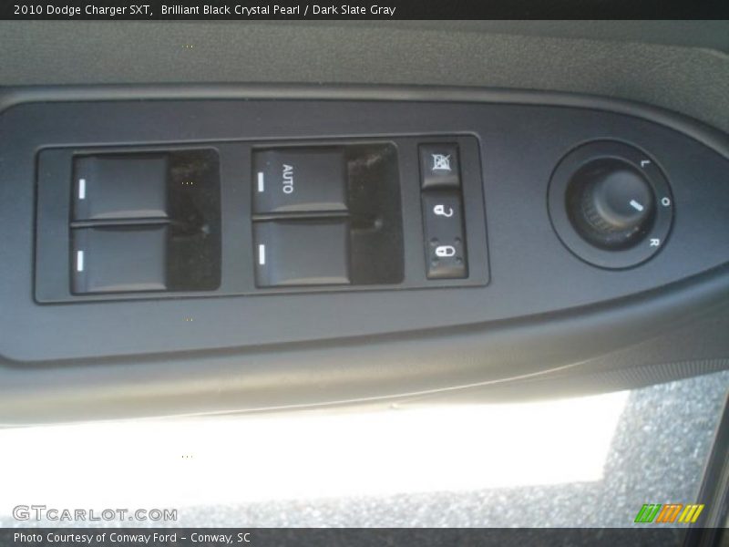 Brilliant Black Crystal Pearl / Dark Slate Gray 2010 Dodge Charger SXT