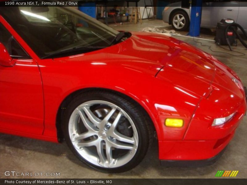 Formula Red / Onyx 1998 Acura NSX T