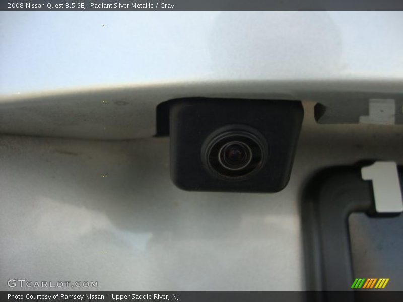 Radiant Silver Metallic / Gray 2008 Nissan Quest 3.5 SE