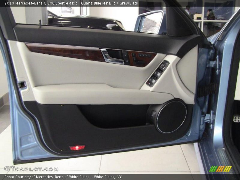 Door Panel of 2010 C 300 Sport 4Matic