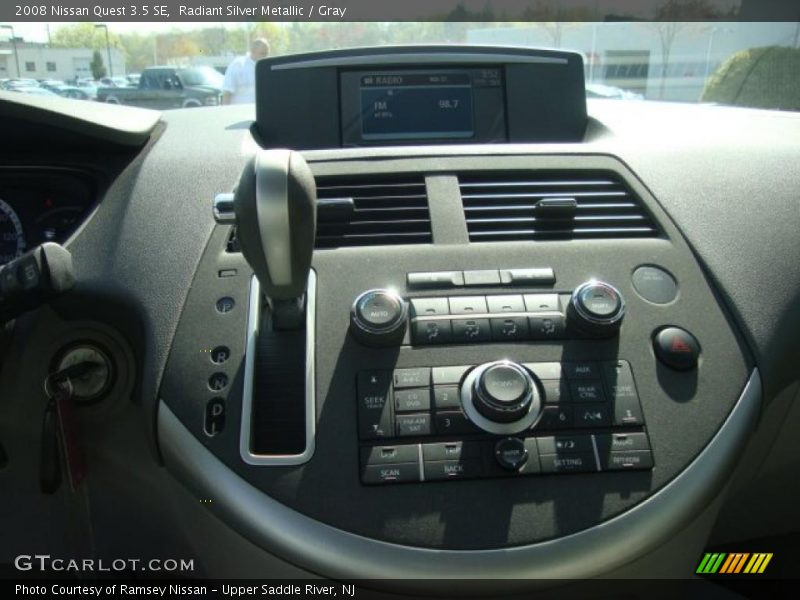 Radiant Silver Metallic / Gray 2008 Nissan Quest 3.5 SE